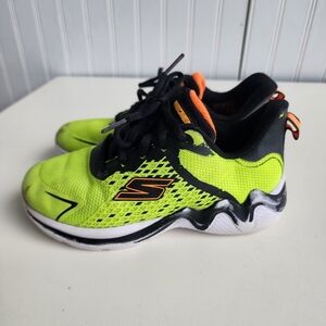 Sketchers Boys AIR COOLER Memory Foam Sneakers  Black Yellow Orange Sz 2
